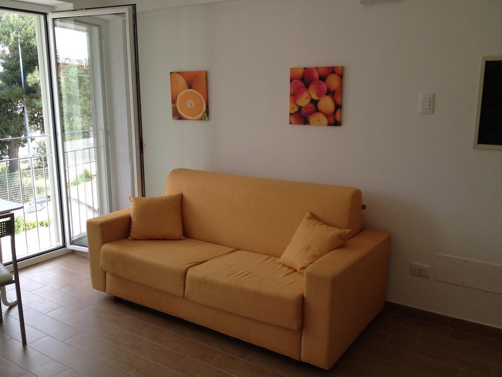 Hotel Residence Thalassa Reggio Calabria Habitación foto